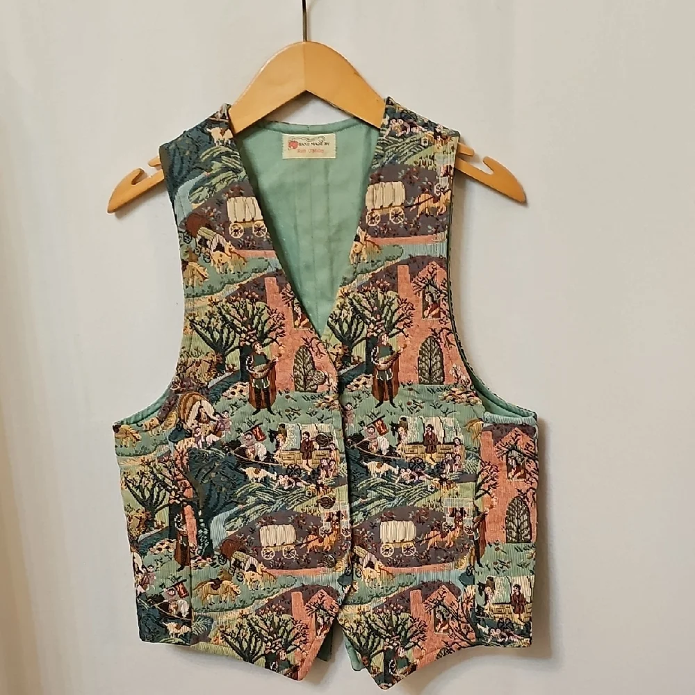 Colorful Tapestry Vest - Picture 1 of 9
